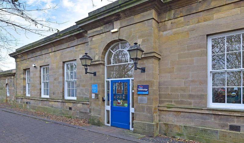 Travelodge Durham Exterior photo